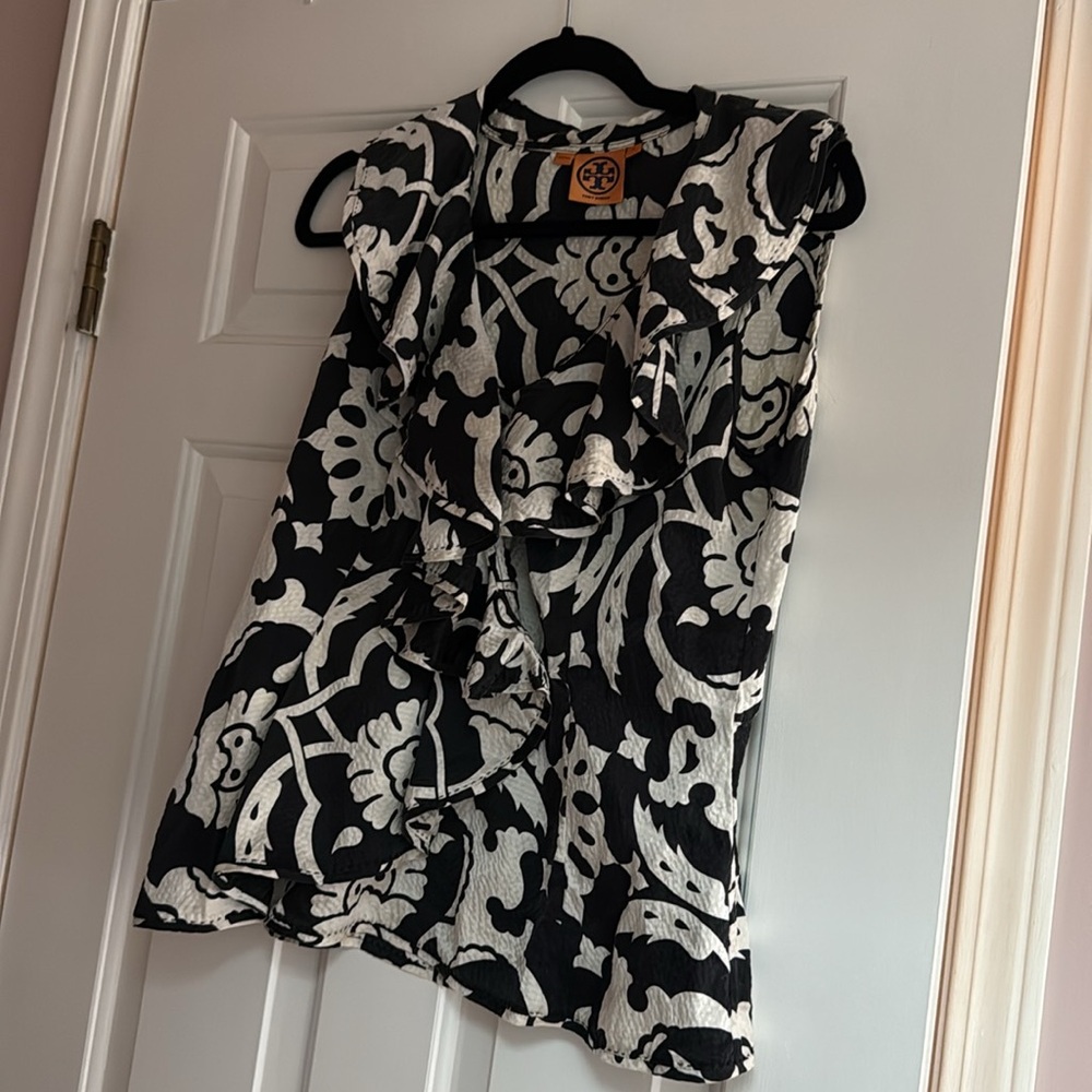 Tory Burch Silk ruffle v neck Black and White Blouse